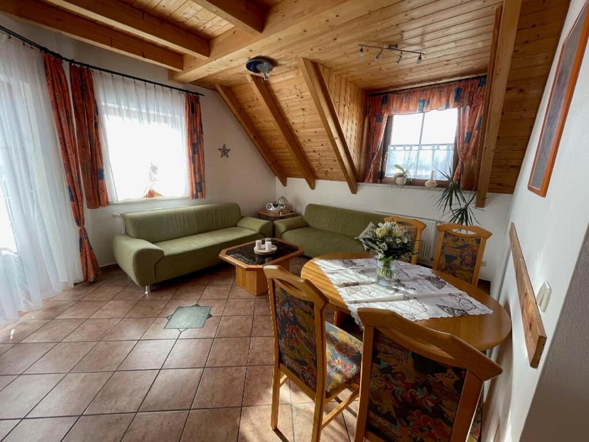 Ferienwohnungen Am Kirchberg Neualbenreuth Kültér fotó