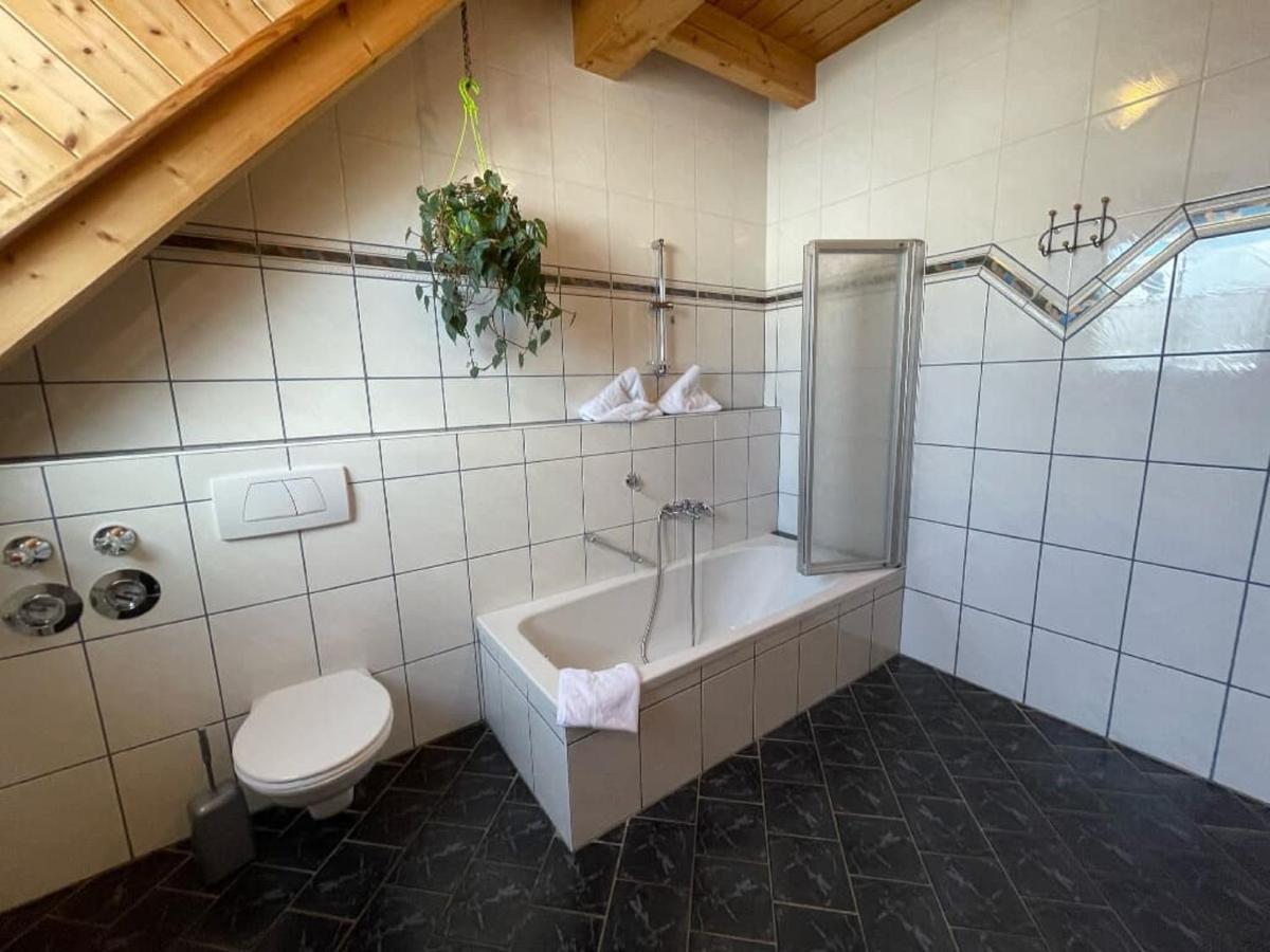Ferienwohnungen Am Kirchberg Neualbenreuth Kültér fotó